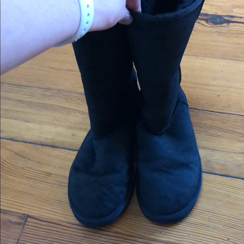 Ugg Classic Tall Boot.  Black.  Size Women’s 8.